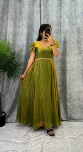 👑👑Premium Muhana Designer Space Silk Gown👑👑