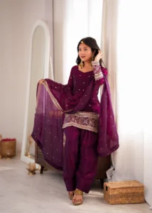 Fendy Silk Embroidered Kurta Set